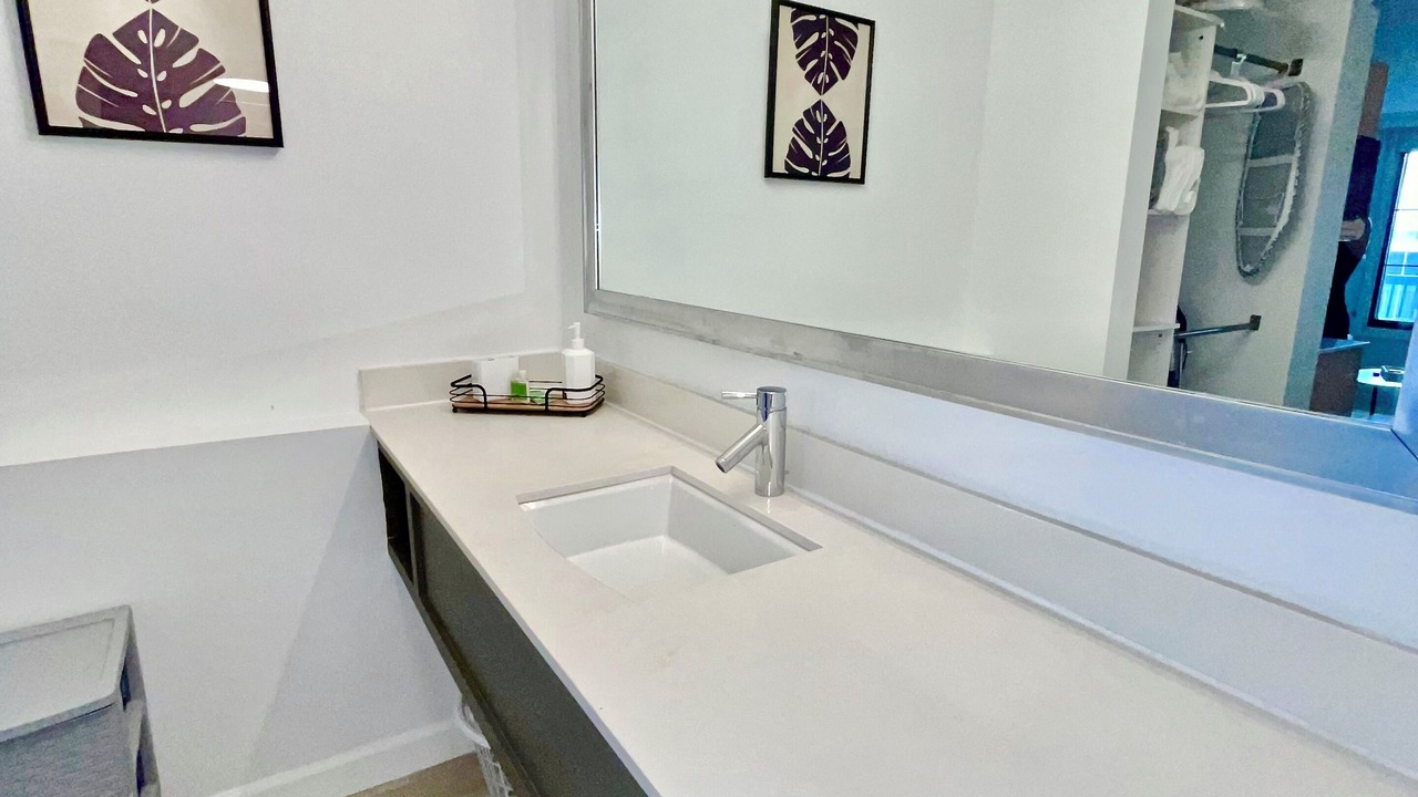 Photo of Bathroom in Downtown Baltimore