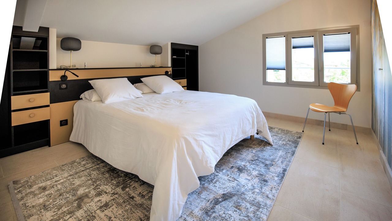 Photo of Bedroom in Bage-la-Ville