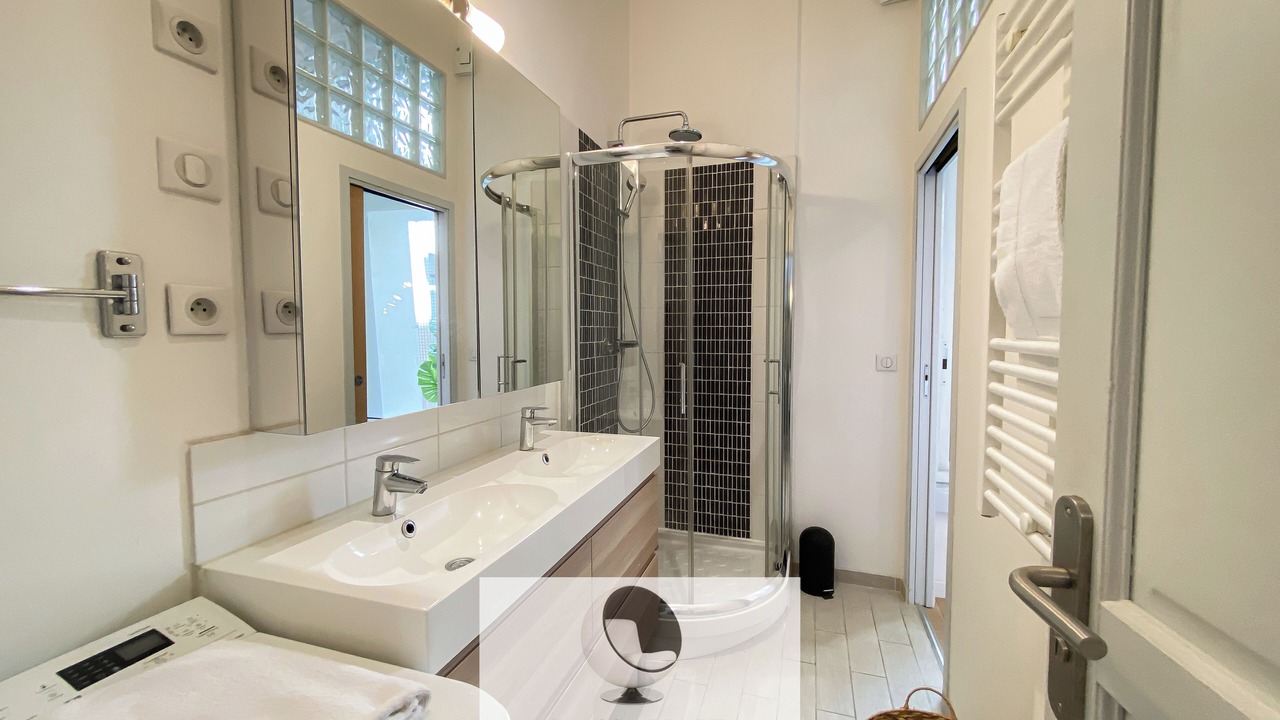 Photo of Bathroom in Montpellier City-Centre