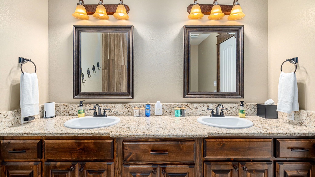 Photo of Bathroom in Mead