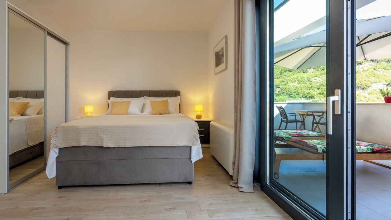Photo of Bedroom in Krvavica