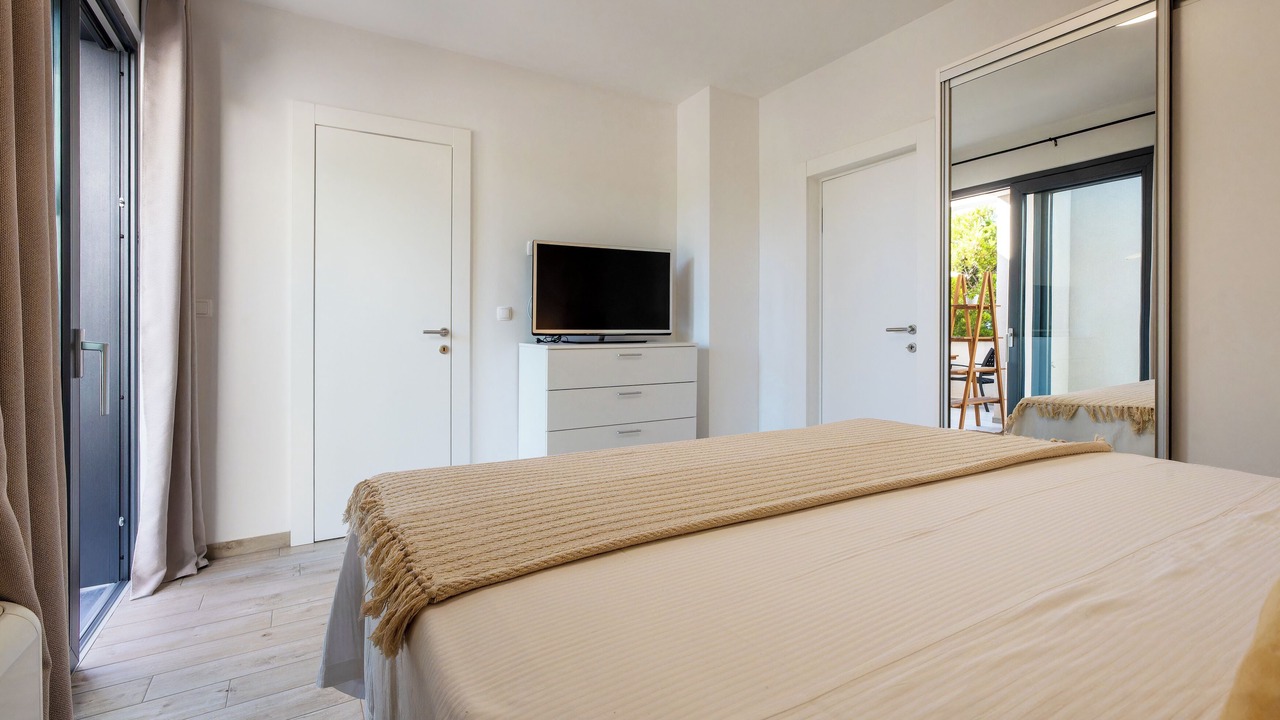 Photo of Bedroom in Krvavica