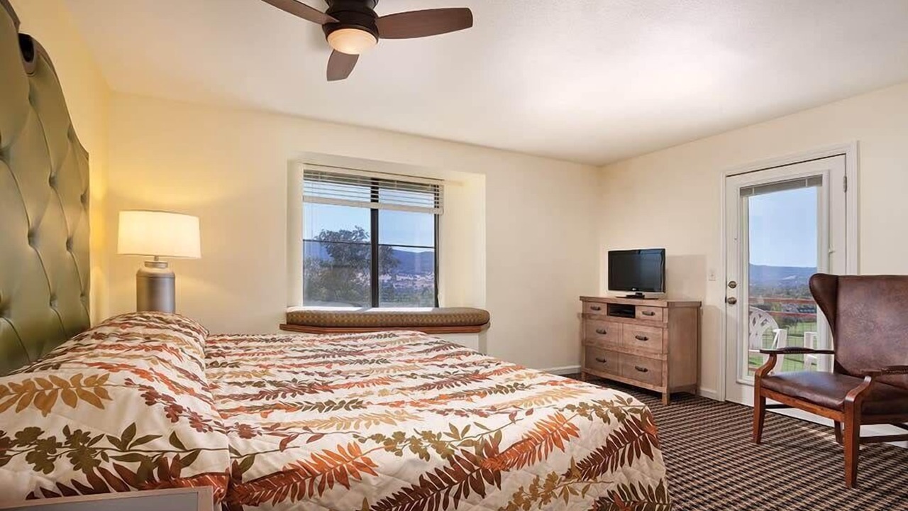Photo of Bedroom in Angels Camp