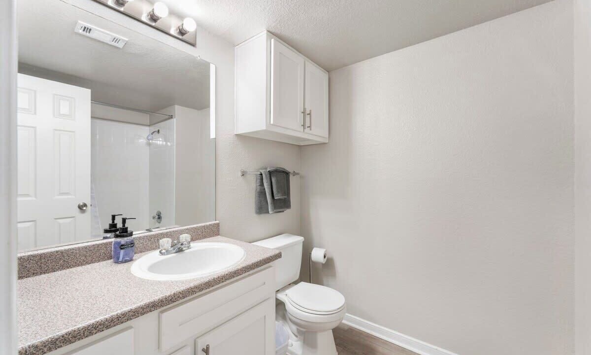 Photo of Bathroom in Pleasant Valley