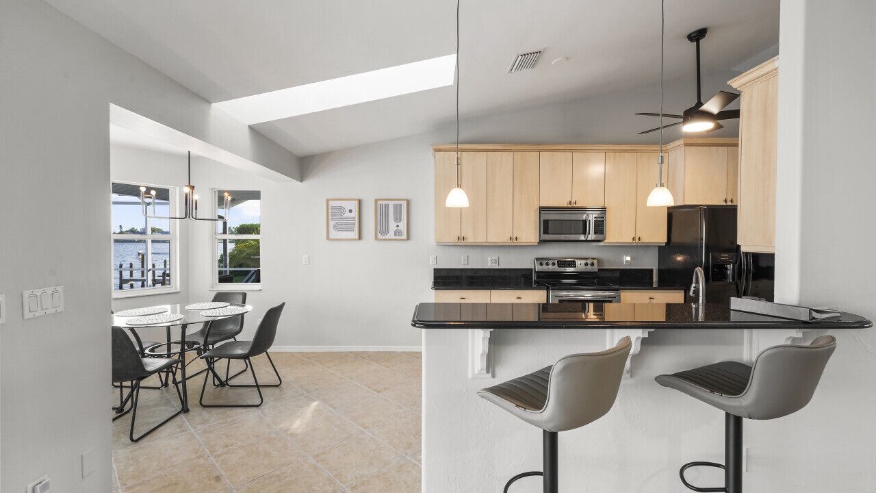 Photo of Others in Eight Lakes