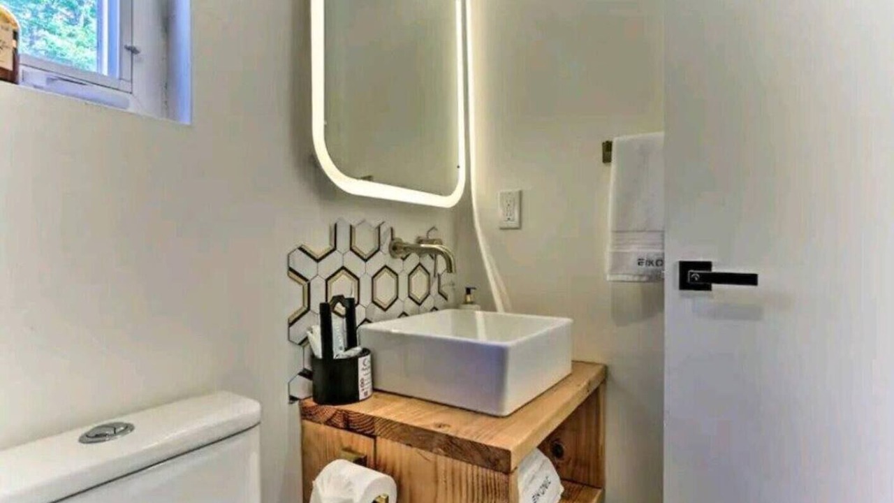 Photo of Bathroom in Smallwood