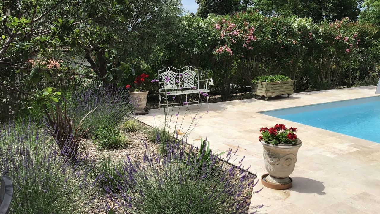 Photo of Outdoor in Etoile-sur-Rhone