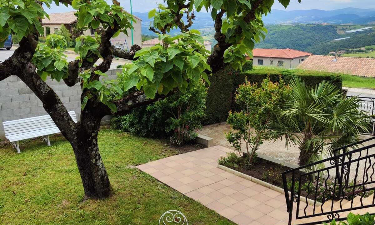 Photo of Outdoor in Saint-Barthelemy-le-Plain