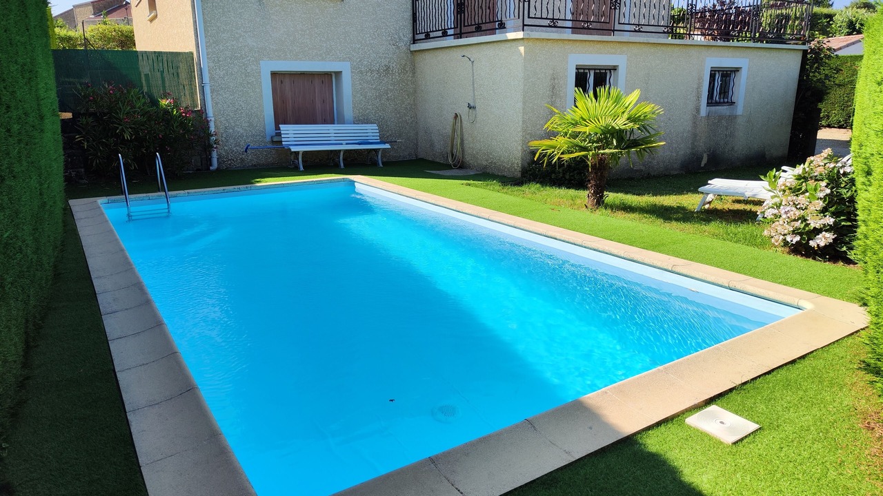 Photo of Outdoor in Saint-Barthelemy-le-Plain