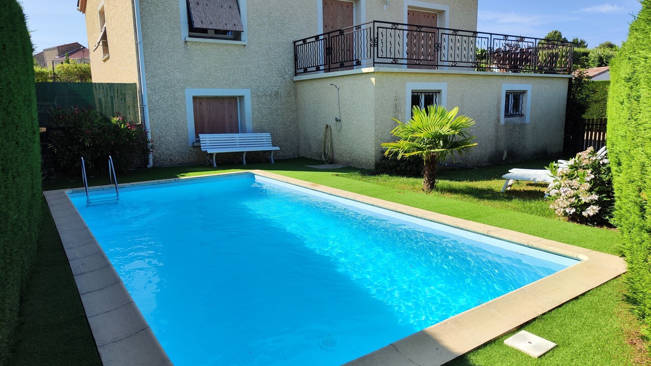 Photo of Outdoor in Saint-Barthelemy-le-Plain