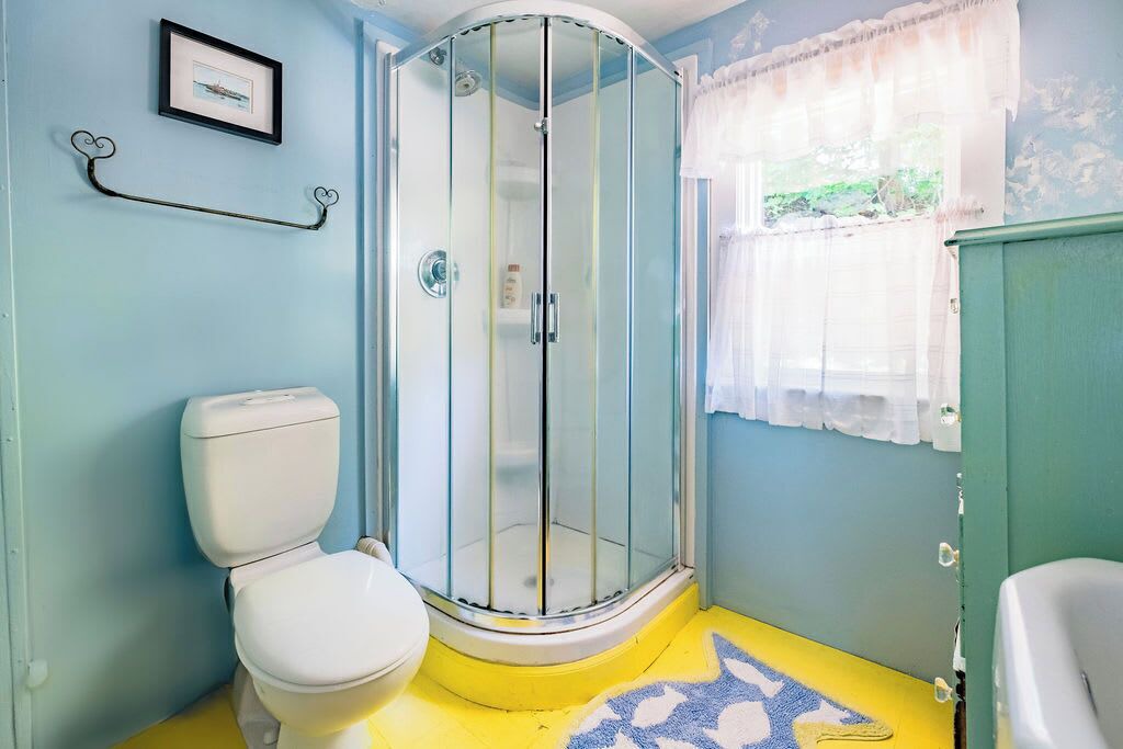 Photo of Bathroom in Peaks Island