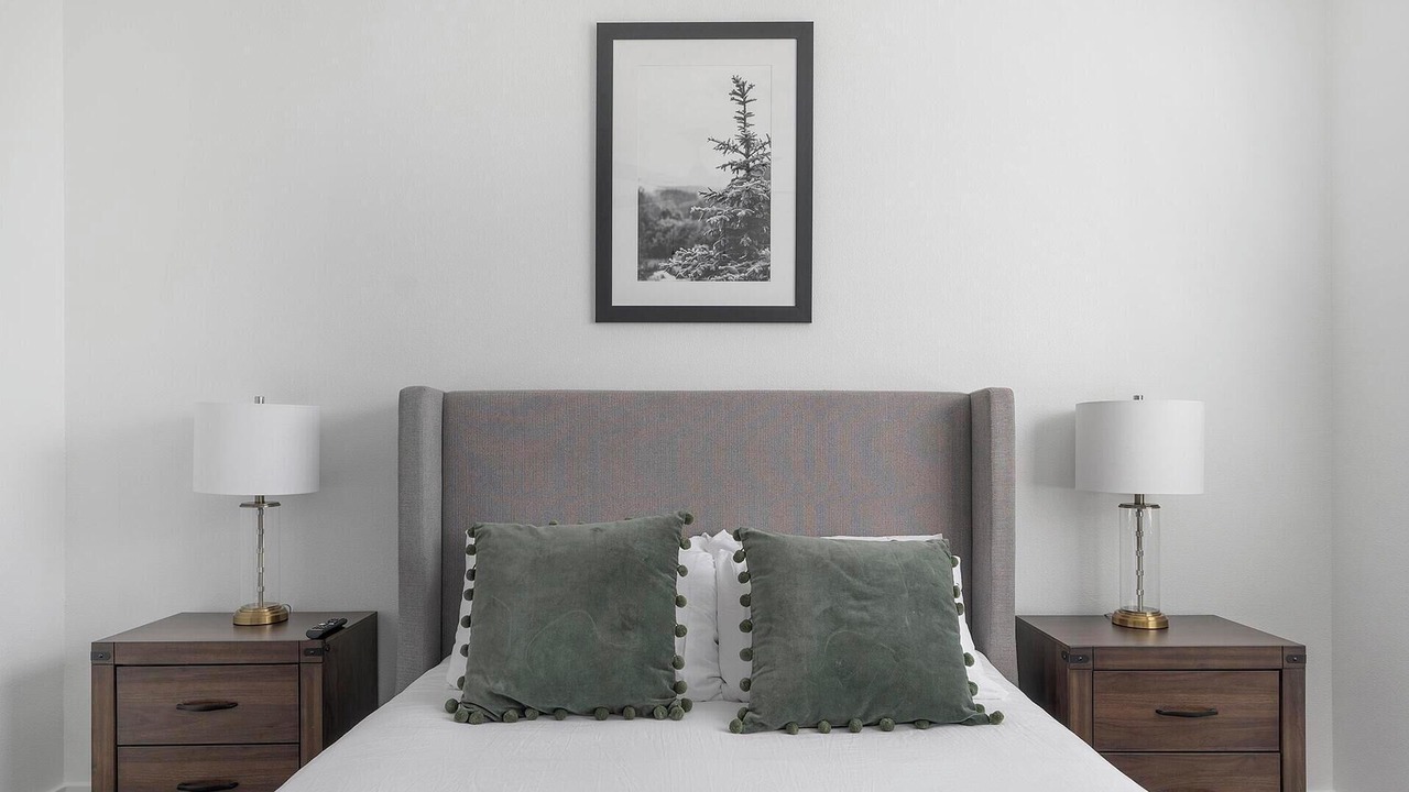 Photo of Bedroom in McNeil