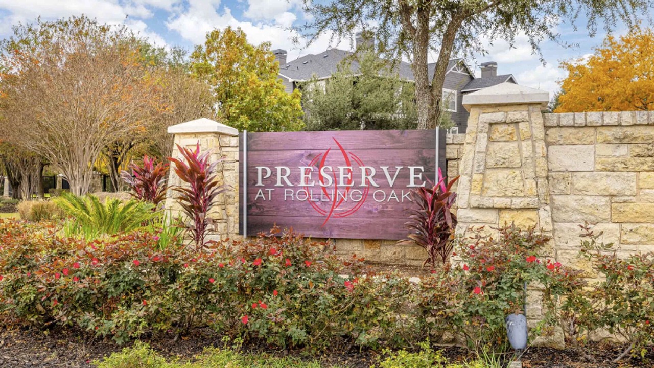 Photo of Outdoor in McNeil