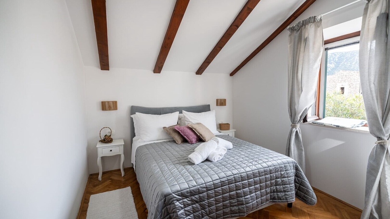 Photo of Bedroom in Mali Ston