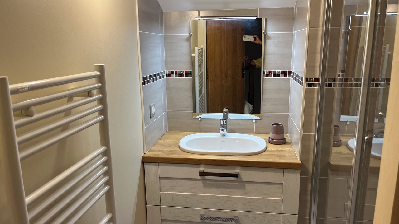 Photo of Bathroom in Saint-Michel-le-Cloucq
