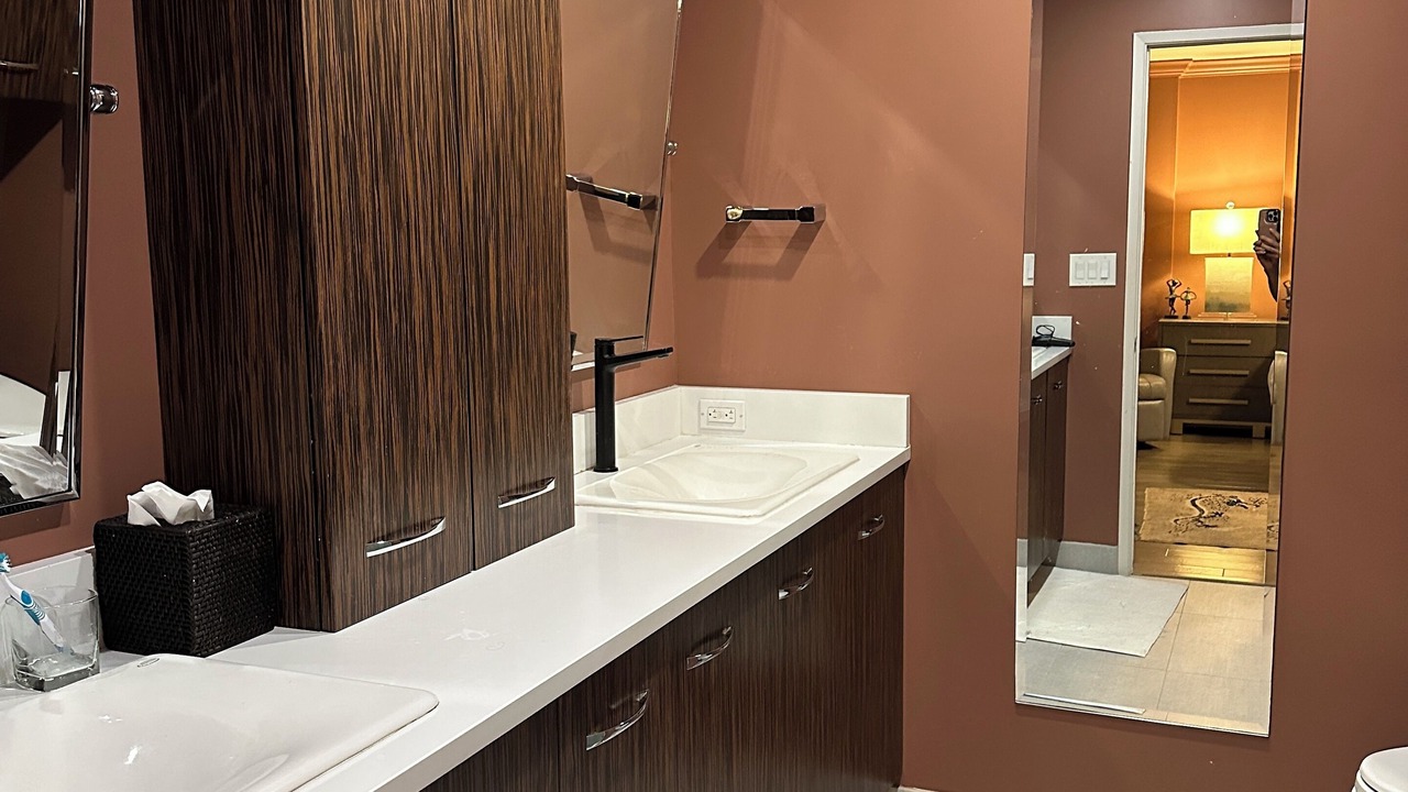 Photo of Bathroom in Pelican Bay