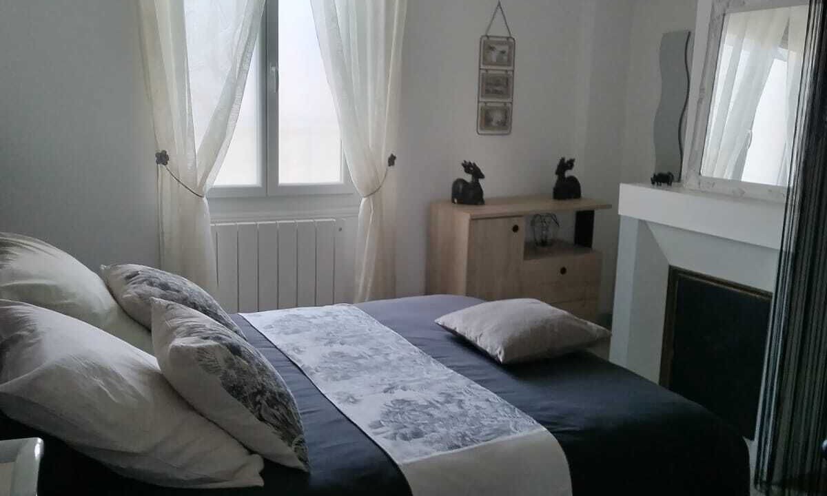 Photo of Bedroom in Romorantin-Lanthenay