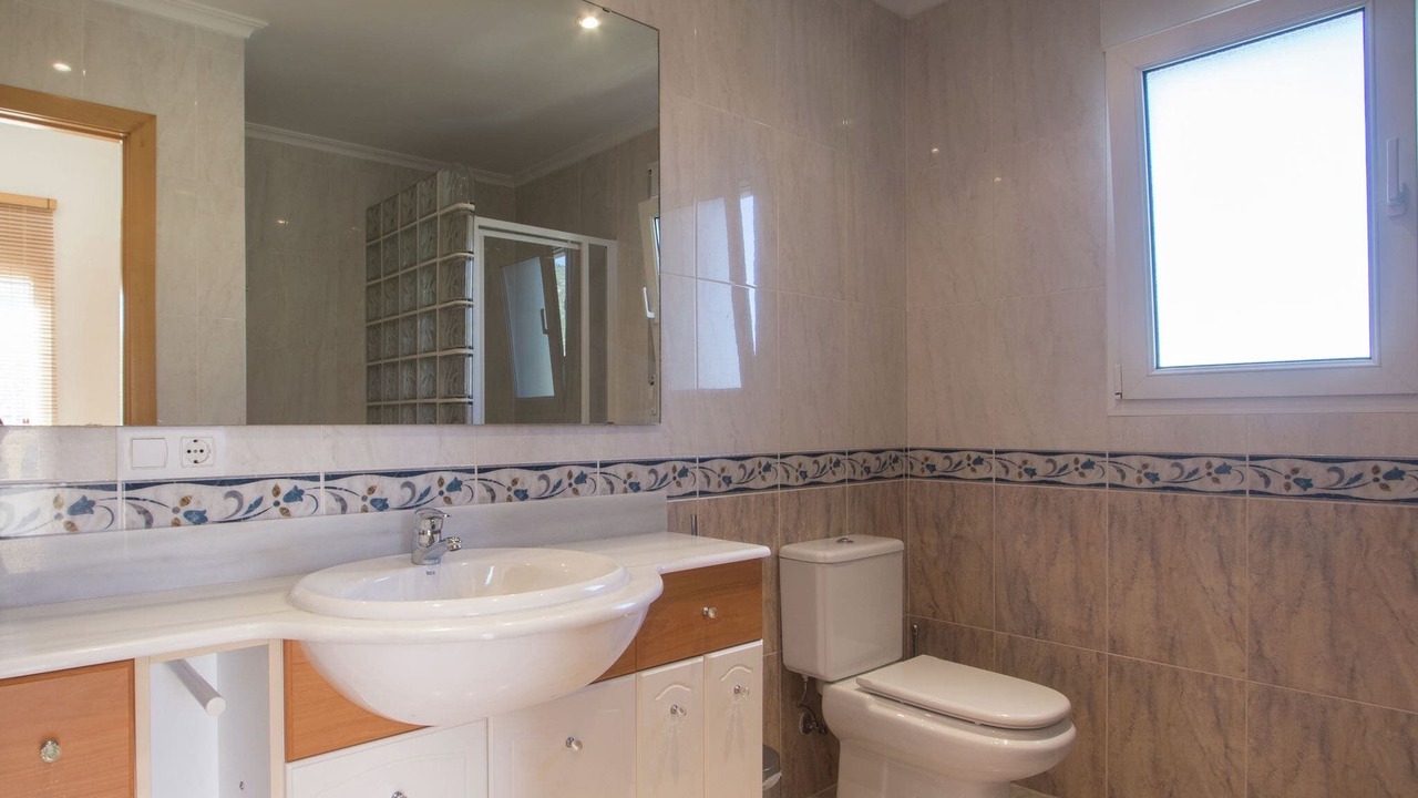 Photo of Bathroom in Alcalali