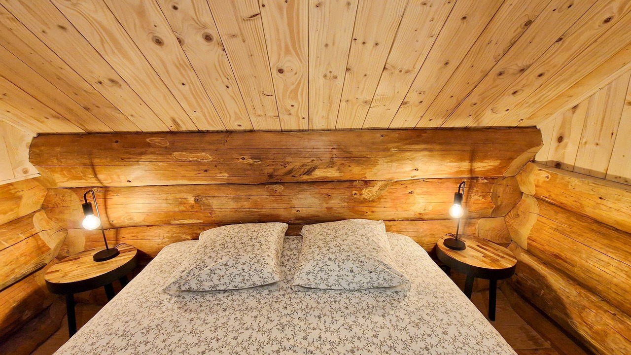 Photo of Others in Faux-la-Montagne