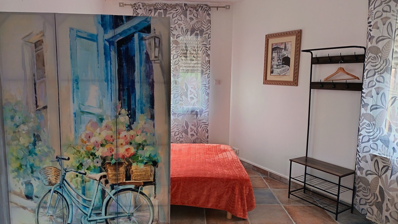 Photo of Bedroom in Saint-Christol-de-Rodieres