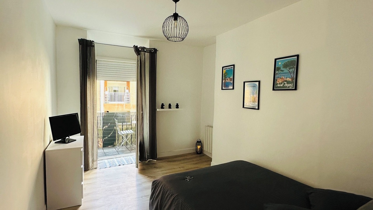 Photo of Bedroom in Le Teil