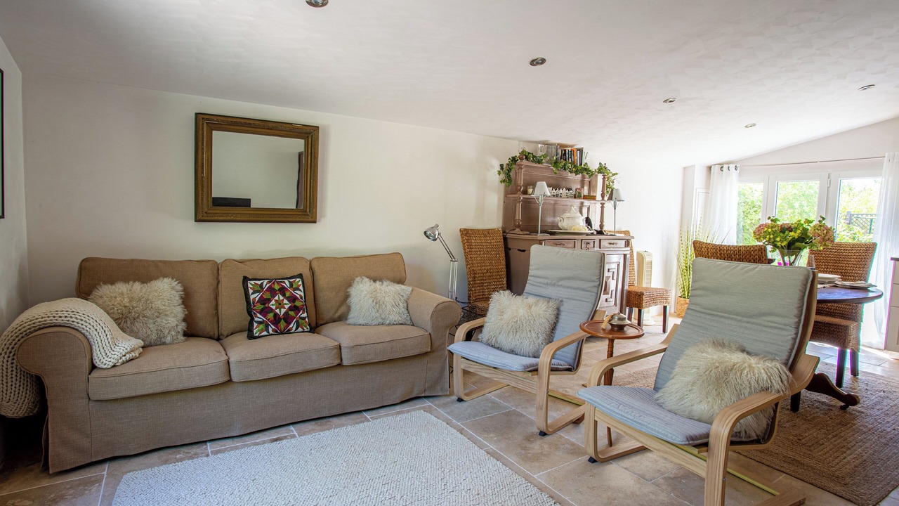 Photo of Livingroom in Neffies