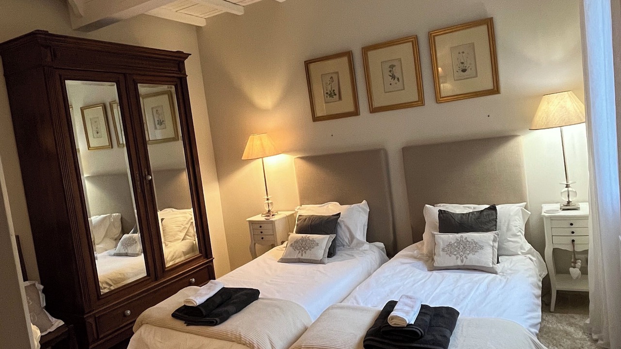 Photo of Bedroom in Neffies