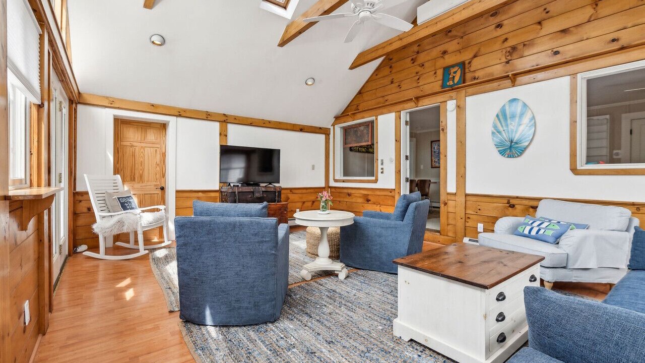 Photo of Livingroom in Wells