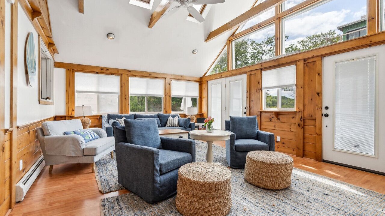 Photo of Livingroom in Wells