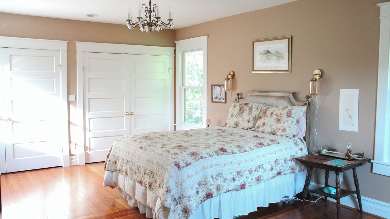 Photo of Bedroom in Lexington