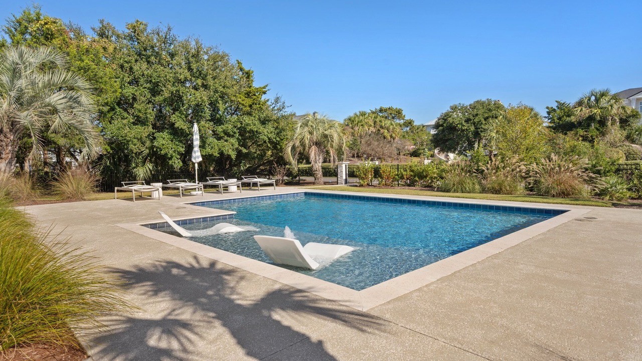 Photo of Outdoor in Debordieu Colony