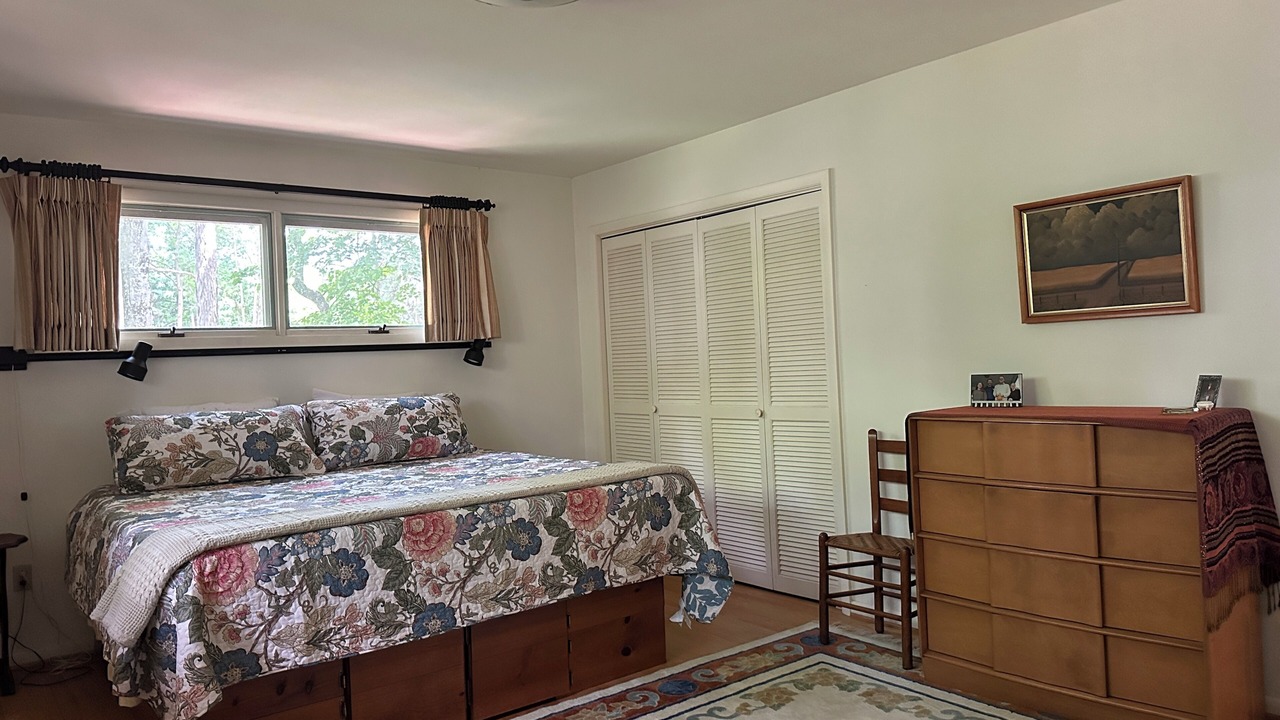 Photo of Bedroom in Grissom - Highland