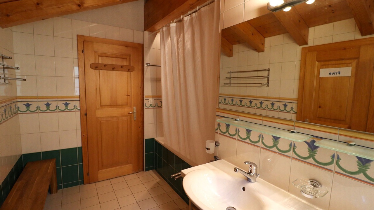 Photo of Bathroom in Chandolin