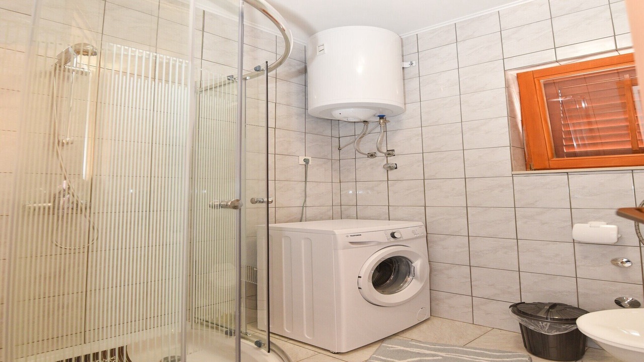 Photo of Bathroom in Veli Iz