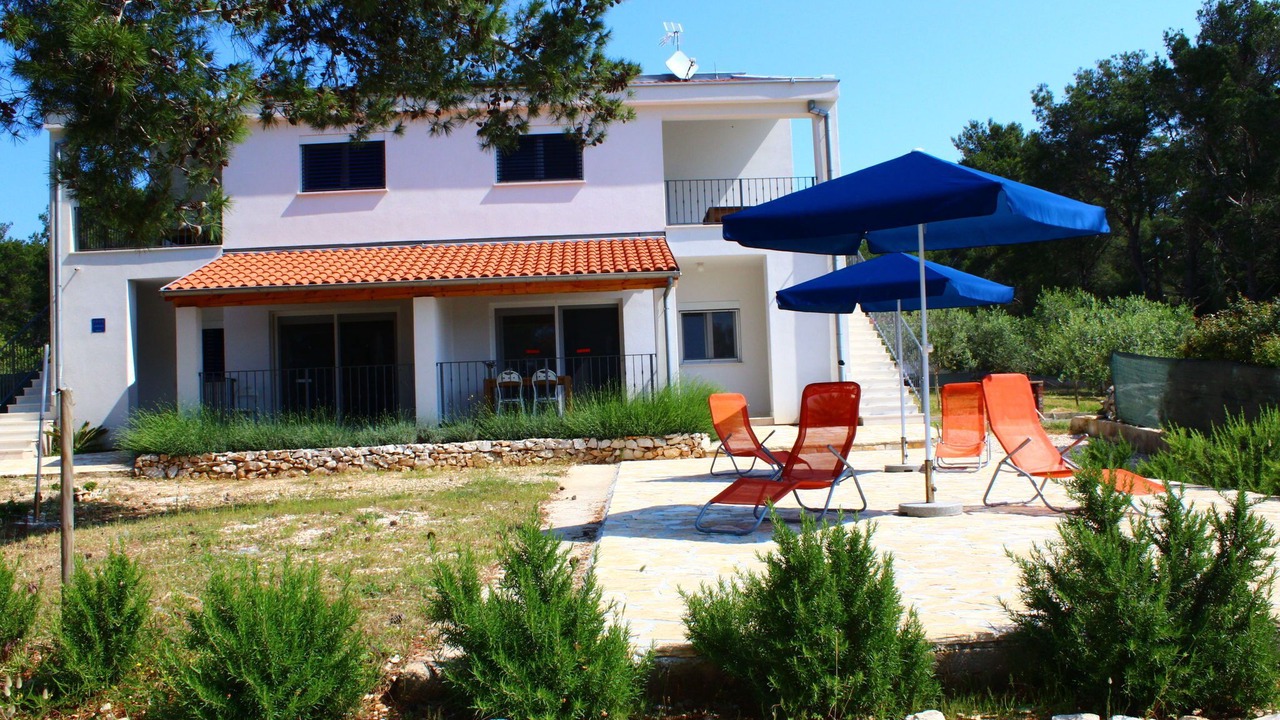 Photo of Outdoor in Verunic