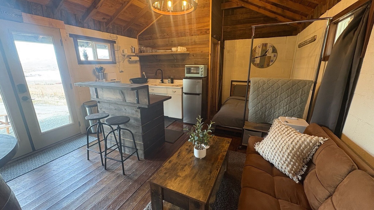 Photo of Livingroom in Pateros