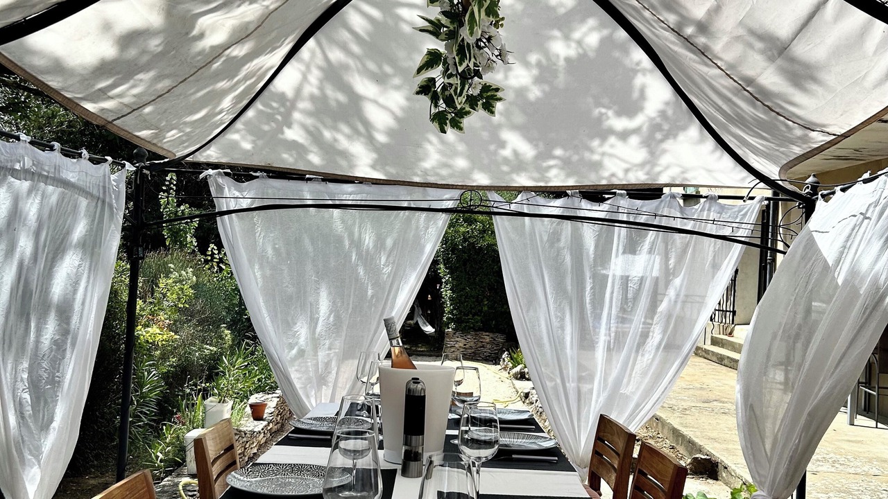 Photo of Outdoor in Rochefort-du-Gard