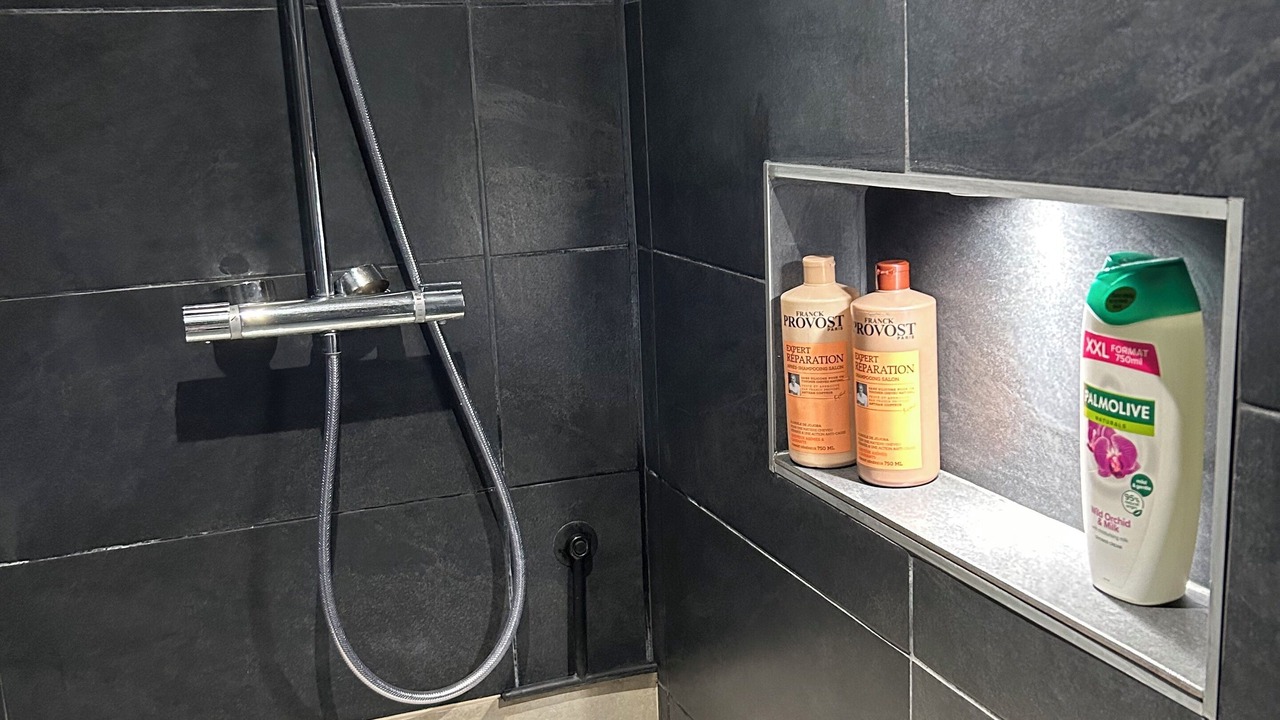 Photo of Bathroom in Rochefort-du-Gard