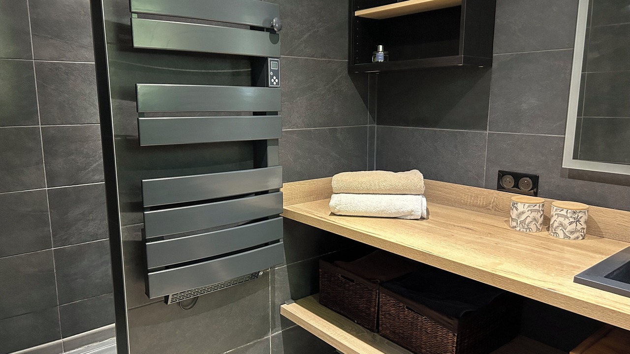 Photo of Bathroom in Rochefort-du-Gard