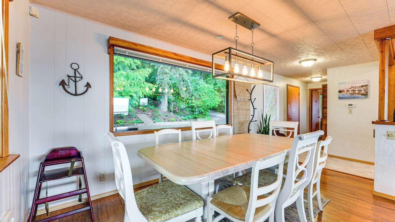 Photo of Others in Anderson Island