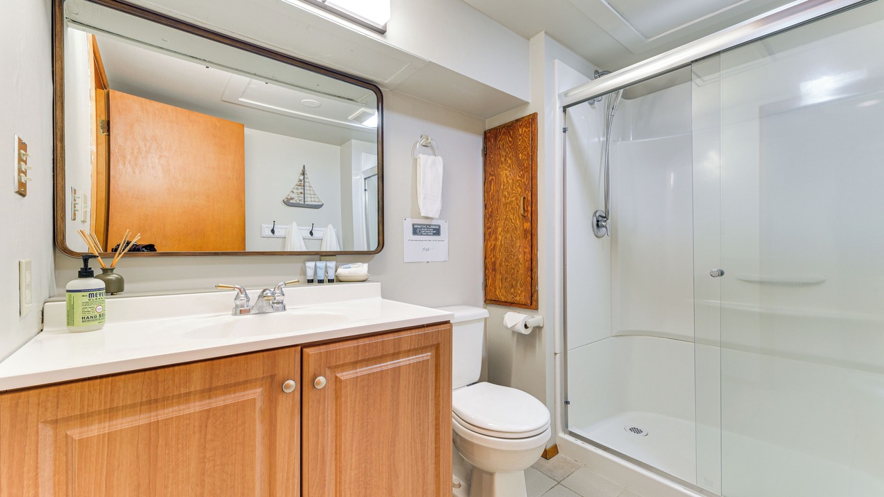 Photo of Bathroom in Anderson Island