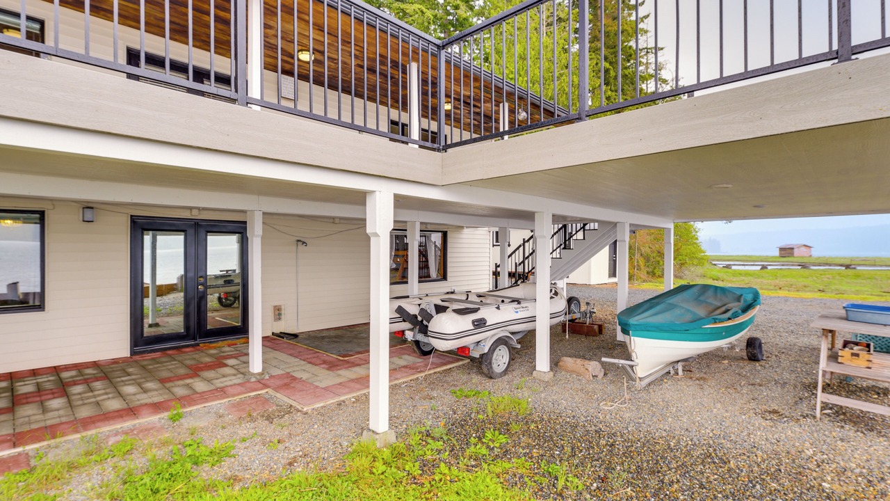 Photo of Others in Anderson Island