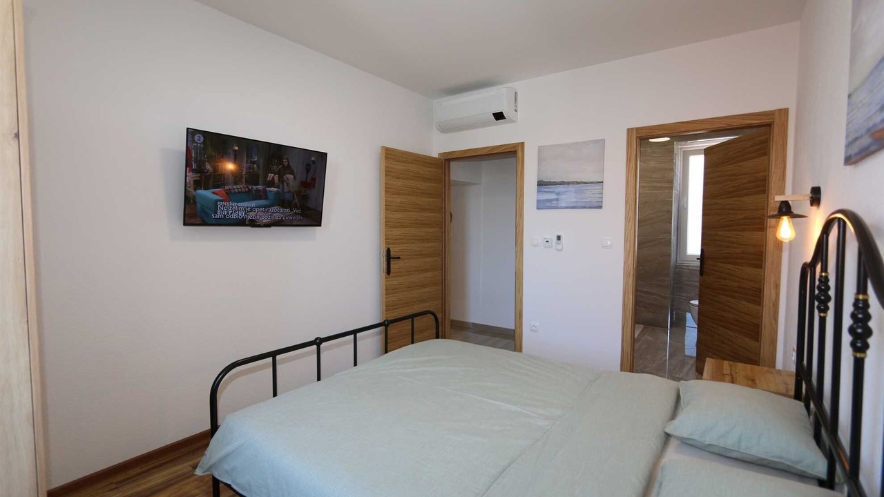 Photo of Bedroom in Gabonjin