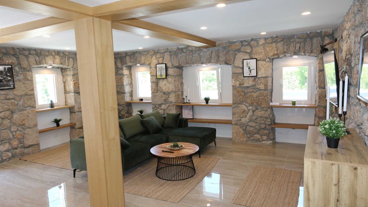 Photo of Livingroom in Gabonjin