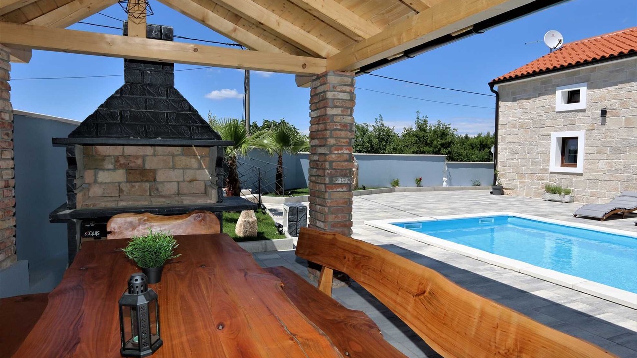 Photo of Outdoor in Gabonjin