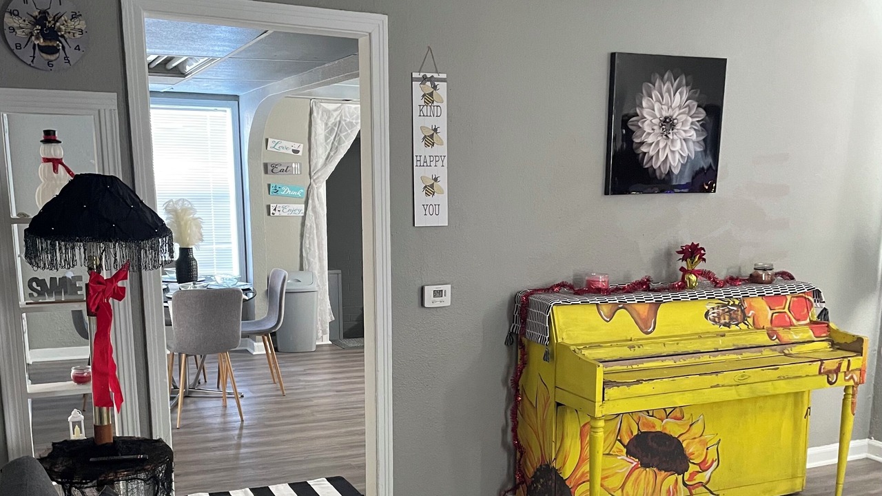 Photo of Livingroom in Woodward