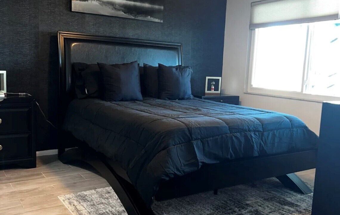 Photo of Bedroom in Beachwalk Isles