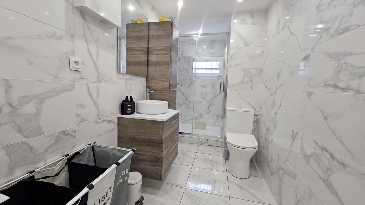 Photo of Bathroom in Conflans-Sainte-Honorine