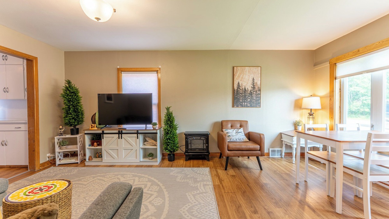 Photo of Livingroom in Ely