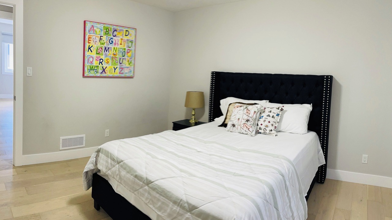 Photo of Bedroom in Middlesex Centre